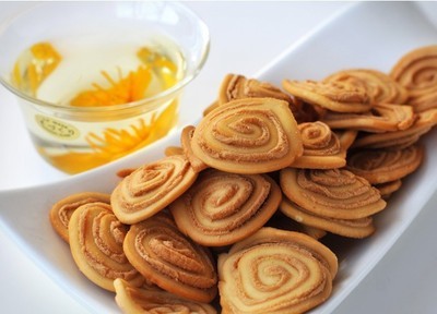 【貓耳酥特色休閑食品6.7斤每箱批發(fā)供應】價格,廠家,圖片,其他休閑與焙烤食品,北京市白谷恒通貿(mào)易商行-